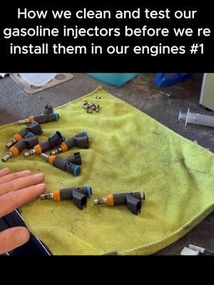 How we clean and test our gasoline injectors before we reinstall them in our engines #diyarbakır #mechanics #error404 #error #autorepairshop #infinite #autoshop #enginebuild #remove #terrible #auto #rebuild #carfix #lamborghini #car #autocar