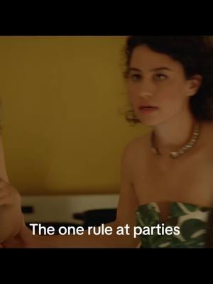 #broadcity #ilanaglazer #abbijacobson #parties 