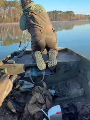 When boat motor fucks up#waterfowl #southcarolina #lowcountry 