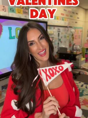 Valentine’s Day fun 💘💌 #teacherlife #teacher #teachersoftiktok #elementaryteacher #teacherthings #teacherideas #teacherfyp #teachertok #teachersontiktok #teacherinspo #fypシ