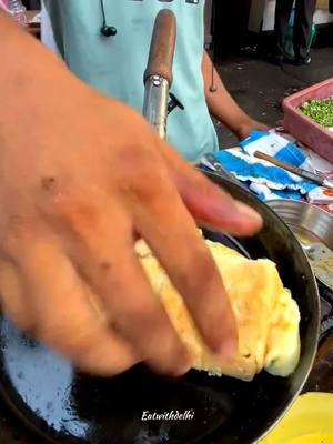 #streetfood #foodstreet #foodreview #streetfood_world #food #Foodie #foodtiktok #foodworld #foodporn #indianstreetfood #beststreetfood #indianfood #india #unhygenicfood #americanstreetfood #losangelesfood #newyorkfood #viral #video #fyp 