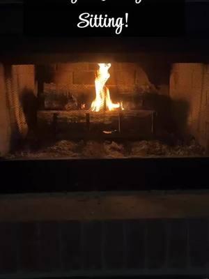 #firesitting #sundaymorning #curentsituation #sundays #sweetsundays #worktomorrow 