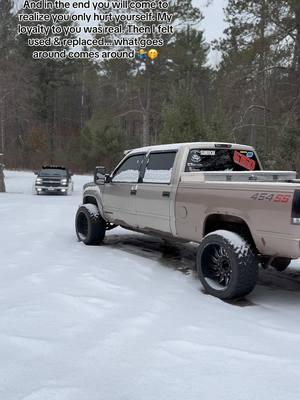 Whatch me, watch me, b!tch watch me🙌😈 #inshermwetrust #ghostrider_454 #fyp #foryourpage #2000classic #k2500 #454bigblock #obsessed #lowsilverado #cateye #5150nation #3peat 