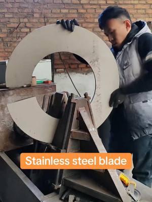 304 stainless steel spiral blade making #spiralbladeforming #spiralblade #screwblade #augerblade #spiralblademaking #augerblademaking #screwconveyor #augerconveyor #conveyor 