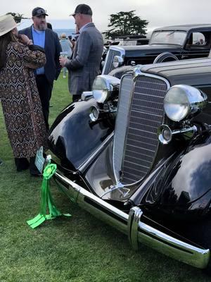 1934 Nash 1297 Ambassador Eight Brougham at the Pebble Beach Concours d’Elegance. Built on a 142-inch wheelbase, the largest chassis Nash offered, the car was nicknamed the “Kenosha Duesenberg “ and was styled by Count Alexis de Sakhnoffsky, famed designer of the Auburn Speedster. #pebblebeachconcours #nash #AmericanMotors #classiccar #carshow #vintagecars