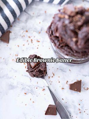 This Edible Brownie Batter is rich, fudgy, and made just for snacking—no eggs, no guilt, just pure chocolate bliss by the spoonful.🤤 Craving a bite? I’ve got you! This recipe only takes a few minutes of prep! 🙌 Tap the link in my bio and search ‘edible brownie batter’ to grab the full recipe! #brownie #brownies #browniebatter #chocolate #food #foodblogfeed #eggless #batter #dessert #Foodie #foodiesofinstagram #foodstagram #baking #bakingathome 