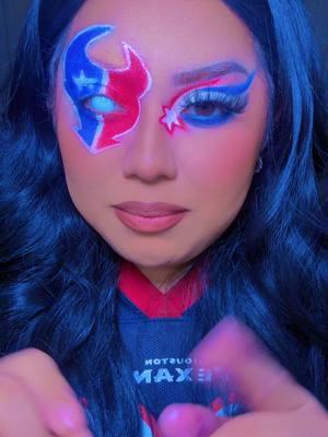 Let’s go Texans!! Definitely doing my big one!! @TORO 🐃 @Houston Texans #glamwithbianca #texansmakeup #texans #htown #makeup #makeuplook #eyeshadowlook #makeuptransition 