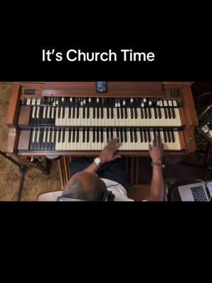 #GaiterFromDecatur  #musicians  #organist  #hammondorgan  #holiness #church #churchy                  I do not own the rights to this music 