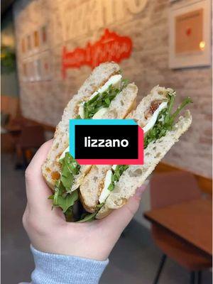 📍@lizzanochicago is a new, fast-casual concept serving schiacciate panini, fresh focaccia, and a selection of spritz and cocktails. // #fabfoodchicago #lizzanochicago #panini #schiacciate #focaccia #chicagoeats