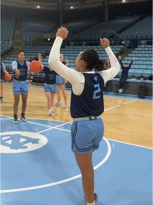 Sunday bucketsssss #uncwbb #unc #acc @🌚 