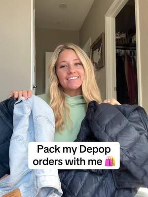 So thankful for the depop community 👏🏼 @Depop #depop #sellwithme #packages #packorderswithme #depopreseller #depopshop #reseller #resale 