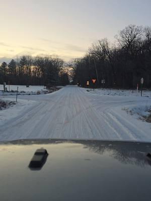 Just a random jeep ride on a Capac backroad. Any Capac peeps know what road this is? #capac #michigancheck #michiganliving #michiganlife #michigantok #jeeps #jeepwrangler #jeeplife #puremichigan #fyp #foryourpage #roadtrip 