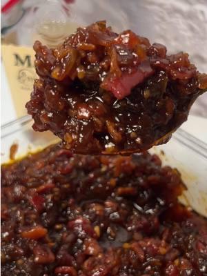 Bourbon Bacon Jam is basically my new favorite thing on Earth 😭😍🥓🥃 #baconjam #bourbon #borbountiktok #southern #southerncooking #southernrecipes #easy #EasyRecipe #charcuterieboard #foodietiktok Bourbon Bacon Jam: 1 1/2 cup thick cut bacon, chopped 2 large sweet onions, diced 5 cloves garlic, minced 1/2 cup bourbon whiskey 1/2 cup pure maple syrup 1/2 cup dark brown sugar 1/3 cup apple cider vinegar  1 tbsp smoked paprika Salt & pepper, to taste 1.) In a skillet over medium, cook bacon til crispy. 2.) Remove bacon and place on paper towel lined plate. Reserve 2 tbsp of bacon fat in pan.  3.) Add onions to pan with bacon fat. Season with pinch of salt. Sautée over medium til caramelized. Add garlic and cook another 1-2 minutes til fragrant.  4.) Deglaze pan with bourbon. Let bourbon reduce by half then stir in maple syrup, brown sugar, apple cider vinegar, pepper and paprika.  5.) Bring to boil then reduce to low. Let simmer til thick and syrupy. (About 10 min) Add bacon back to pan. Let simmer another 10 minutes on low until it reaches a jam-like consistency.  6.) Let cool completely. Add to an air tight class container/mason jar. Store in fridge for 2-4 weeks. Serve on burgers, chicken, charcuterie, as a dipping jam for bread, ect!