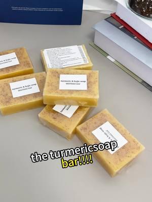 Turmeric Soap#fyp  #kojicacidburn #tumericsoap #tumericandkojicacid #summerootd #chemicalburn #tiktokmademebuyit 