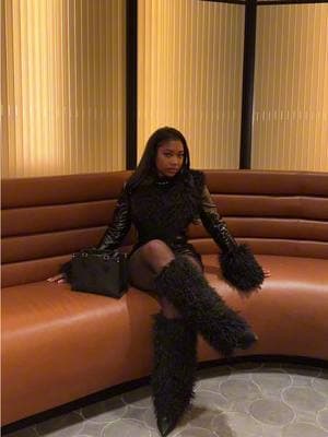 ate 🫦 @FashionNovaCURVE “ Fiona faux leather fur trim set “ #fyp #blackgirltiktok #fashionnova #girlsnightout #ootdinspo 