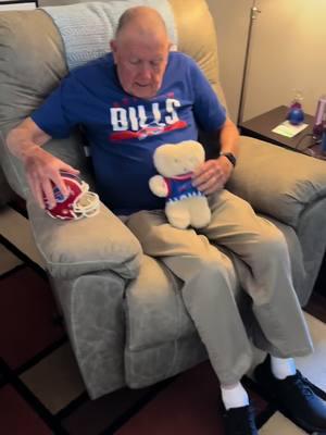 Bob is ready for the @Buffalo Bills  game!  #billsmafia #billsbackers 