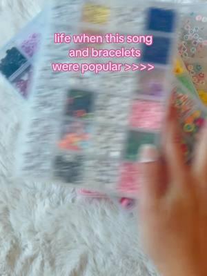 WE NEED TO BRING IT BACKKKK 💗🎵🐬 | im so sad tiktok is getting banned 😢 | #bracelets#yrofficialcomingwithme#oldtrends#viral#fyp#blowup#getlikes#views#fy#foryou#foryoupage#aesthetic#beads#bracelets#claybeadbracelets#oreppy#preppybracelets#💗#xyzbca