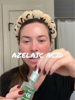 If you have sensitive skin azelaic acid is a good option it’s one of the most gentle exfoliants on the market  @anua_global  #anua #anuaazelaicacidserum #azelaicacid #redness #rosacea #perioraldermatitis #skincareforrosacea #rosacearelief #acne #acnemarks #acnescar #acnerelief #skincareforacne 