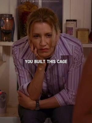 lynette scavo loved her kids, and i don’t think she regretted having them, but… i think she resented tom for taking away the life she loved and making her live a life she never wanted 😵‍💫 would you agree???  show: desperate housewives  song: i told you things by gracie abrams  — . . . #desperatehousewivesedit #evalongoria #felicityhuffman #marciacross #terihatcher #breevandekamp #gabriellesolis #lynettescavo #susanmayer #wisterialane #mikedelfino #carlossolis #tomscavo #orsonhodge #ediebritt #desperatehousewives #y2k #00s #2000s #00snostalgia #00stv #00sfashion  #susandelfino #fyp #foryoupage #foryou #explorepage #desperatehousewives #wisteriawomen #wisterialane #gracieabrams #tomandlynette 