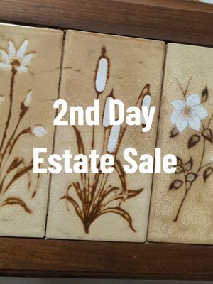 Check to see if your estate sale has discounts on the 2nd day! #50off #estatesales #estatesalesnet #estatesalehaul #estatesalefinds #estatesalediscounts #estatesalelover #estatesaleshopping 