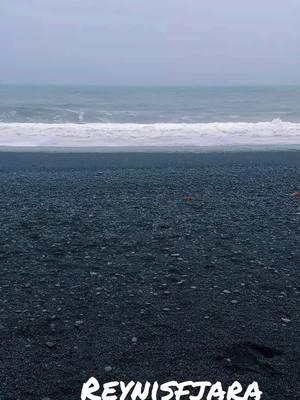 #💫 #🙏🏼 #blessed #mytrips #iceland #🇮🇸 #power #lovenature #vacationmode #blackbeach #blacksand 