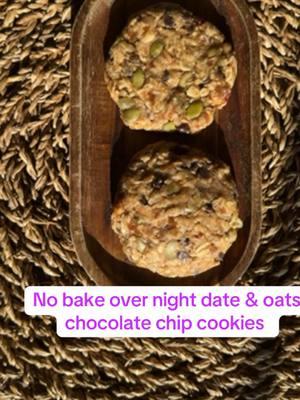 Have you tried these overnight oats? #homemadecookies #oatrecipes #chocolatechipcookie #datecookies #healthyfoodideas #betterfood #overnightoats 