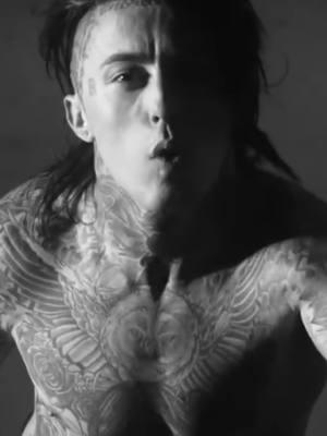 #ronnieradke #fallinginreverse #tattoos #popularmonster #prequel #fypシ #foryoupage 