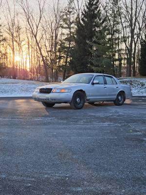 I don't believe in love anymore. - - - - #ford #crownvic #v8 #police #p71 #p7b #cvpi #michigan #policeinterceptor #policecar #retiredpolicecar #crownvictoria #crownvictoriapoliceinterceptor #crownvicpoliceinterceptor #degraff #degraffpolice #02p71 #fyp #foryou #foryoupage #xyzbca #code3 #whelen #federalsignal #soundoff #retro 