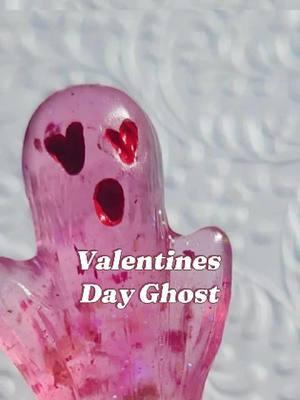 Valentines Day Ghost Crochet Hook is here! And I LOVE her! 😍 TT Folks follow me on the other platforms! @voidvial #valloween #valentine #ValentinesDay #crocheting #crocheter #cuteghost #crochethooks