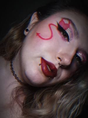 Valentine's Day is coming early! Starting off with a simple Anti-Valentine's Day look 😈❤️ #fyp #snarlsbox #snarlsboxcollab #snarlsboxbunny #snarlsboxbunnysquad #💄beautykillerz💄 #ValentinesDay #valentinesdaymakeup #antivalentinesday #antivalentinesdaymakeup #selftaughtmua #underratedmua 