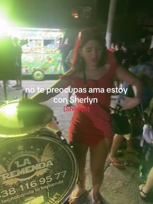 es un peligro con pies @Sherlyn Contreras #wzxycba #fyp #humor #amigas #fiesta #playa 