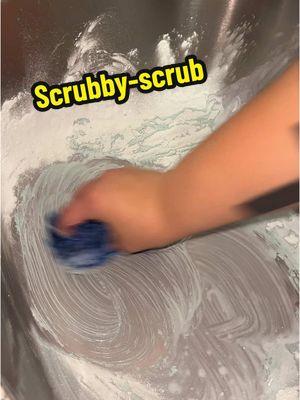 More scrubbing #CleanTok #fyp #asmr #cleaningchristian #scrubbing #scrubbingasmr 