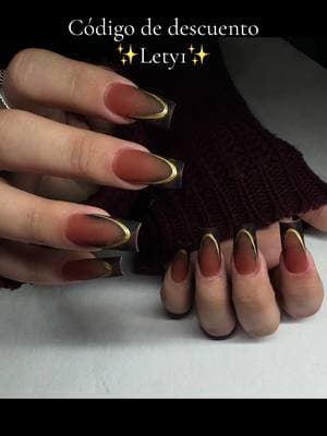 Respuesta a @johanna Rosaliz Figueroa ❤️💋 #letynails💅❤️ #nails #nailart #TikTokLIVE #fbyツ #compartir #colega 