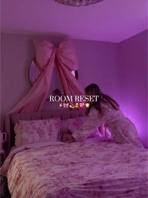 Sunday room reset⚡️🎀💫🧸💖🌟 #sundayroomreset #roomreset #room #pink #aesthetic #bows #pinkroom #loveshackfancy #edit #roominspo #room #reset #sundayreset 