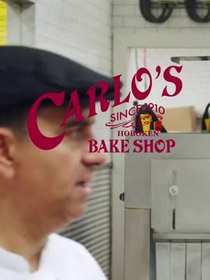 It’s all hands on deck at Carlo’s Bakery! 🎂 #cakeboss #carlosbakery cake boss family Carlos bakery buddy Valastro’s buddy v 