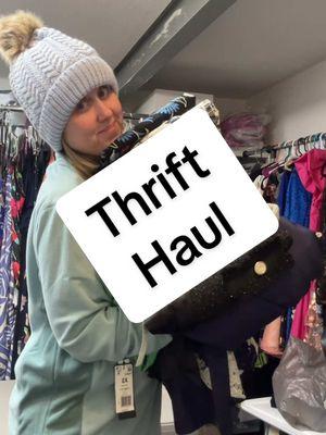 Thrift Haul to Resell Online! #Resellercommunity #ebayreseller #poshmarkreseller #poshboss #ebaylife #poshbabe #thriftyfinds 