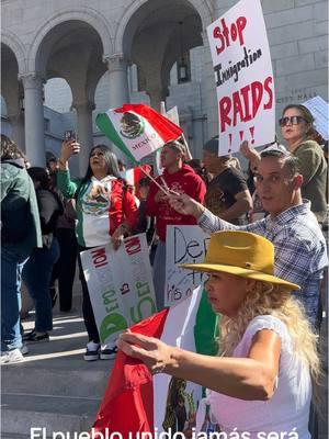 El pueblo unido jamás será vencido.. #immigrant #immigration #LosAngeles #placitaolvera #join #elpueblounidojamasseravencido #protest #paratii #fyp #raza 