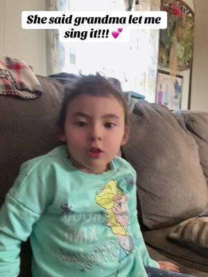 No filter singing. She’s a big fit she said. #nocapcut #growingup #lovesmusic #kidsdothedarnestthings #onthisday #grandkidsarethebest #grandkidsoftictok #grandmasoftiktok #4years #fyp 