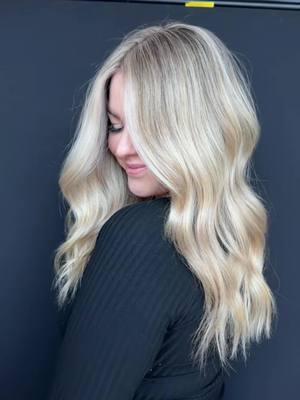 If you’re trying to be blonde like this… hmu baby 😮‍💨 #icyblonde #vanillablonde #icybalayage #blondeinspo #fortworthblonde #dallasblonde #fortworthhairstylist #dallashairstylist #live2dyebyhaley #onthisday 