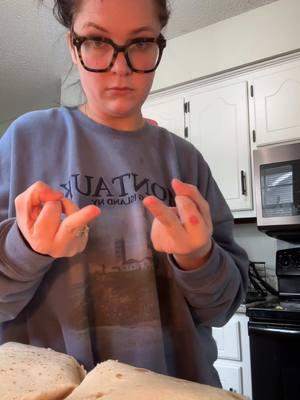 ITS TOO COLD FOR THIS SHITE#breakfast #Vlog #2025 #breakfastcrunchwrap