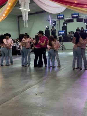 Stef’s tribal. #bailesorpresa15 #15años  #surprisedance #washington #yakima 