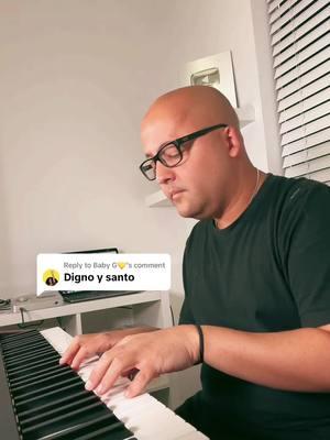 Replying to @Baby G💛  #dignoysanto #pianistascristianos #samygalipiano #coverscristianos 