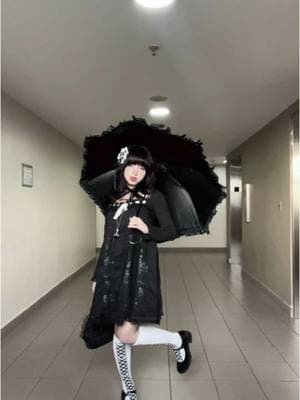 🎹 coord breakdown: dress: H.naoto Frill headpiece: hand-made parasol: taobao socks: red maria  shoes: thrifted bag: aliexpress #fyp #trending #vkei #gothiclolita #lolitacoord #malicemizer #egl #visualkei #jfashion 