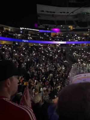 No one watches women’s sports #playlikeagirl #womenshockey #pwhl #montreal #minnesota #hockey #takeovertour 