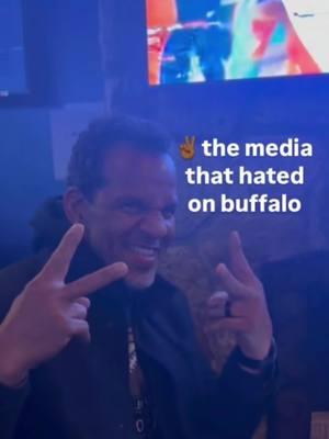 🦬>>>> 🐎>>>> 🐦 Let’s all shout ….. And ✌🏾to the media that hates on buffalo. #sawwwwy #saysorry #sayyourwrong #buffalobills #billsmafia