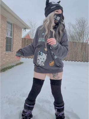 BALL THROWN I REPEAT BALL THROWN  #fypシ゚viral #puppygirl #snow #kemonomimi #airsoft 