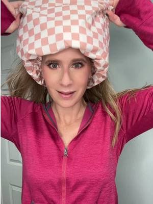 Make your style last all week! Protects from heat & humidity of the shower! @Kitsch LLC #showercap #kitschshowercap #defrizz #hairtips #tiktokshopfinds #tiktokloveatfirstfind #tiktokshopjumpstartsale