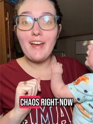 Solo parenting while cooking dinner feels like an extreme sport 🥴 One hand on the spatula, one hand holding the baby, and toddlers running wild. Moms, you’re not alone—we’re all in the chaos together! 💪🏽 #MomLife #SoloParenting #DinnerTimeChaos #MomStruggles #ToddlersAtHome #BabyLife #CookingWithKids #ParentingWins #RelatableMom #MomHumor #BusyMomLife #MomSuperhero #ParentLife