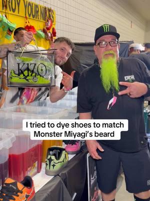 We met this guy, Pat, AKA “Monster Miyagi” on setup day. Other than a super clean Monster themed semi, he also had maybe the dopest beard we’ve ever seen. We went home and found a dye mixture that best matched his beard and dyed him a pair of shoes in that color to match. Super cool team over at the Monster booth and it was awesome to meet and interact with them.  But the question is, who wants to see a @Monster Energy x Kizo collab???🤔🤔🤔  #kizo #custom #monster #dye #green #shoes #kicks #sneakerhead 