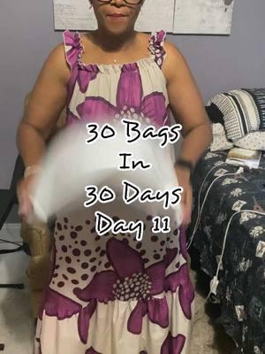 #30bags #30bags30days #30bagsin30days #declutter #decluttering #declutteryourlife #declutterwithme #declutteringtips #declutteryourhome #declutterchallenge #declutteringchallenge #declutteryourhouse 